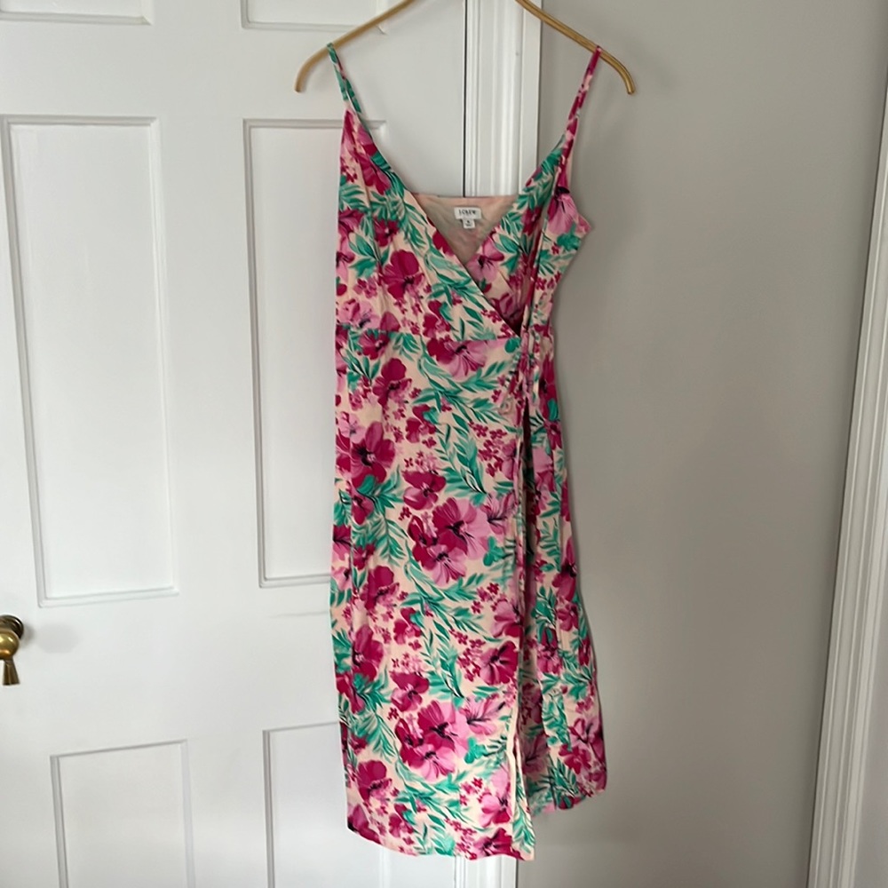 Hawaiian print jcrew wrap dress